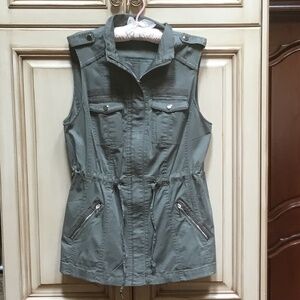 White House Black Market Safari Style Vest